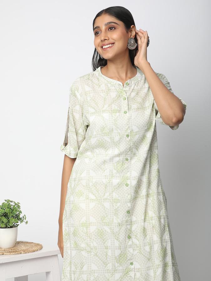 Women Rayon Straight Fit Mandarin Collar Printed Kurta