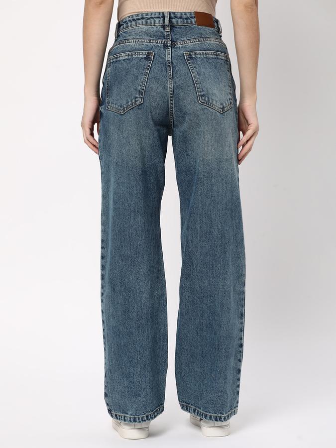 Women Mid-Rise Wide Jeans image number 2