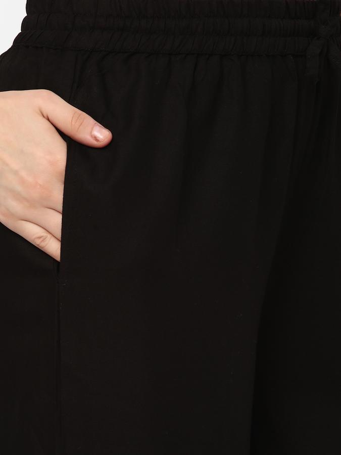 Women Embroidery Pant image number 3