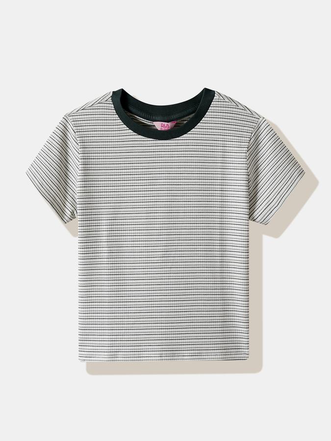 Girls Poly Blend Regular Fit Crew Neck Short Sleeve Printed Top