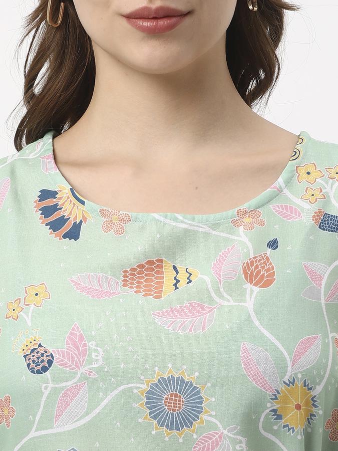 Women Poly Blend Regular Fit Round Neck Printed Kurta