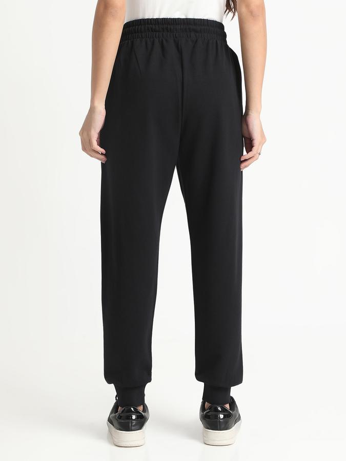 R&B Women Black Solid Joggers