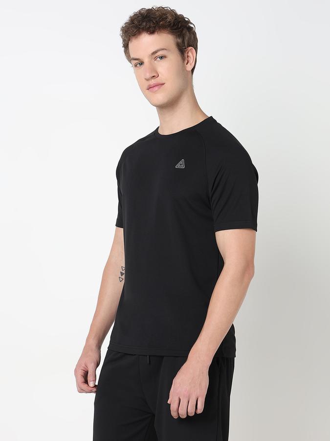 R&B Solid MENS ACTIVEWEAR TEE - REGULAR FIT image number 2