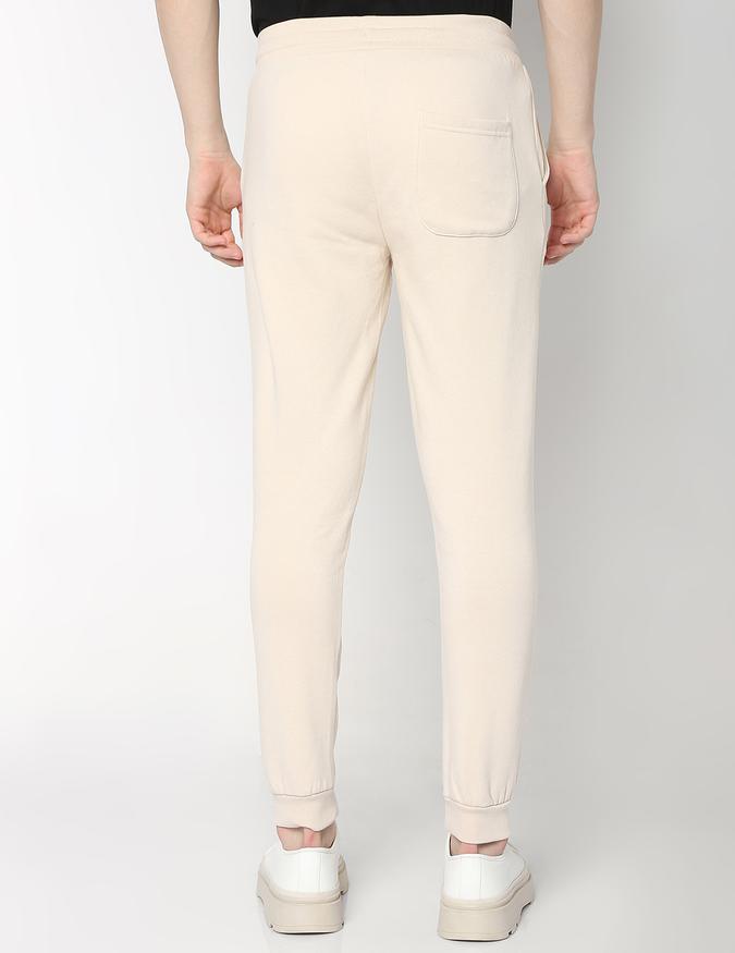 Men Joggers image number 3