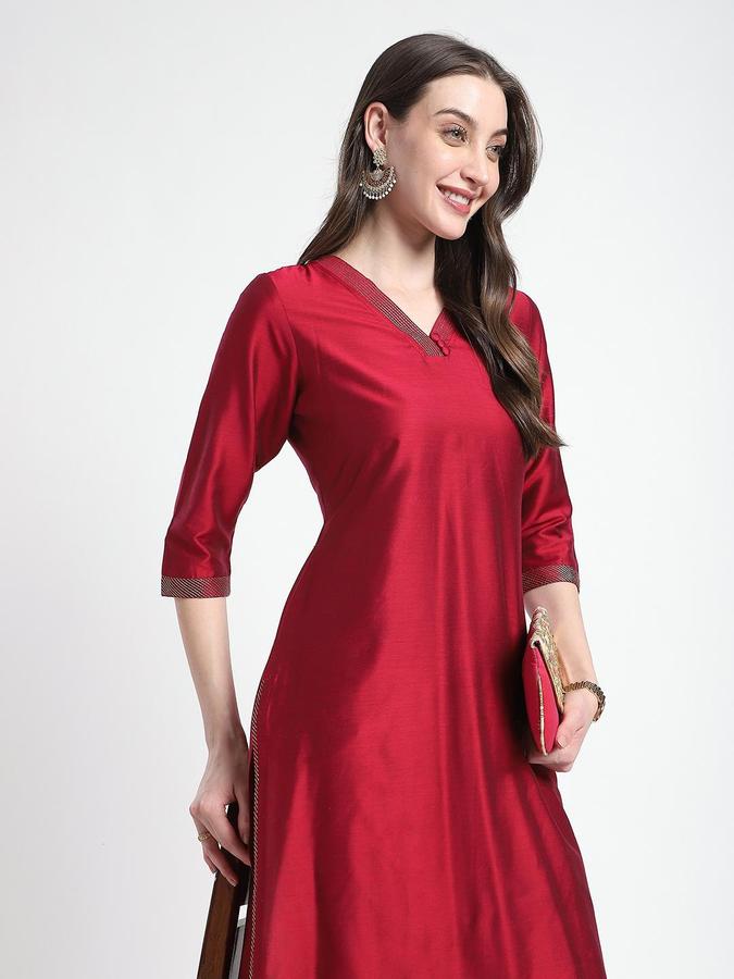 R&B Women Maroon Solid V-Neck Knee Length Ethnic Kurta