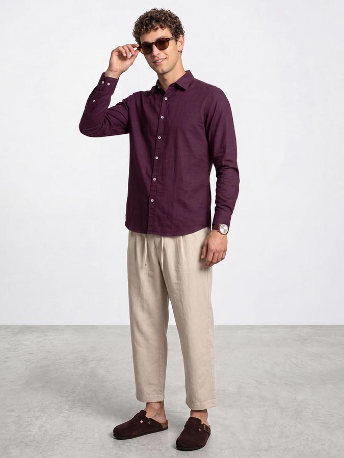 R&B Men Burgandy Solid Long Sleeves Regular Fit Shirt