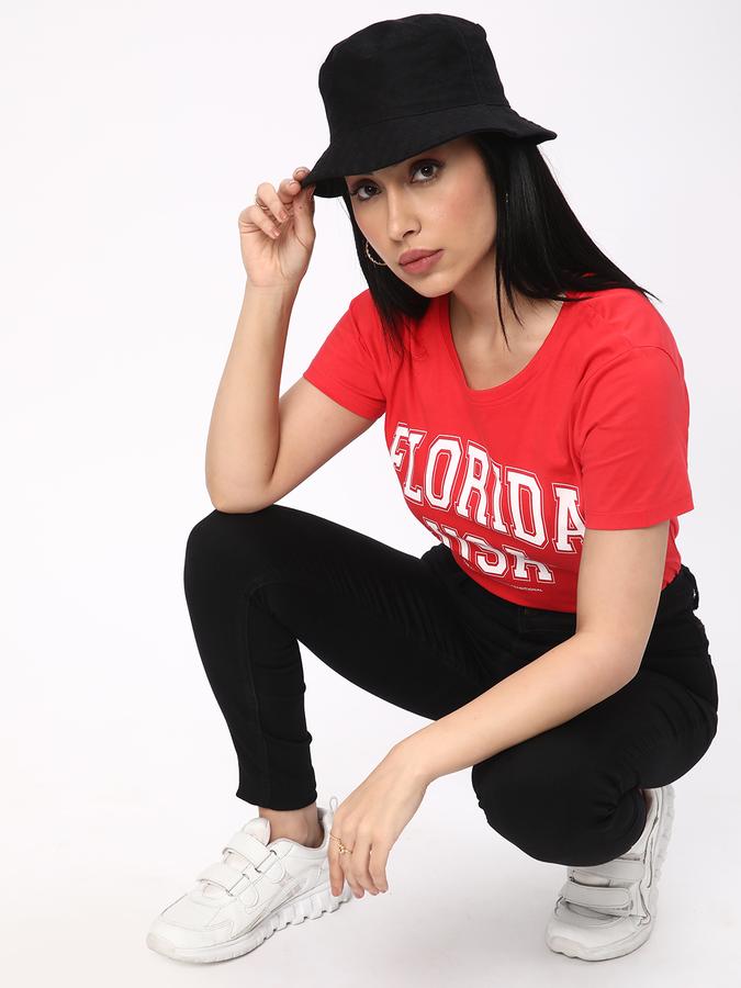 R&B Women Red TShirt image number 1