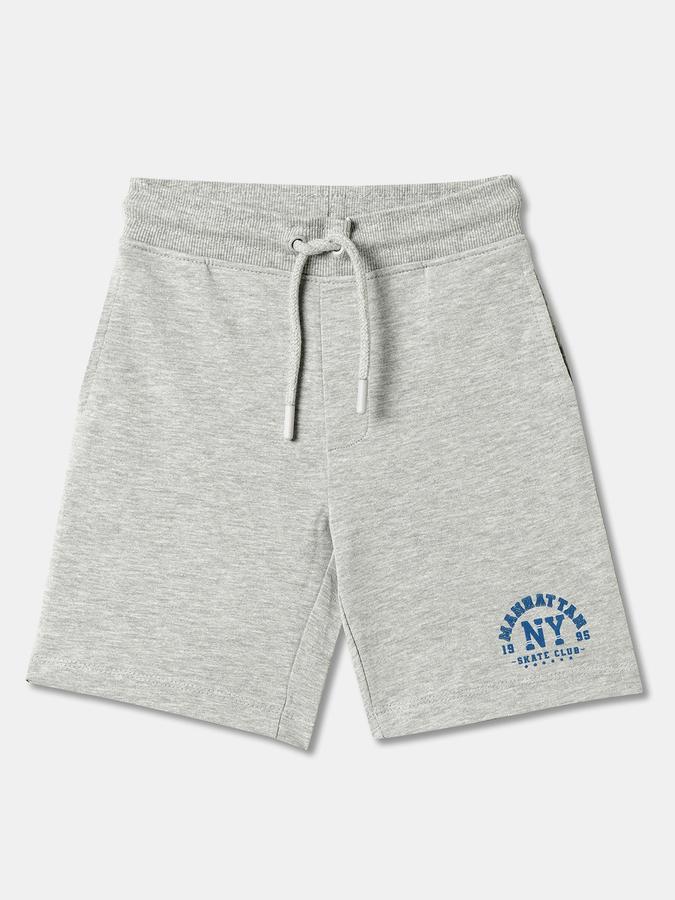 Boys Pack of 2 Typographic Print Regular Fit Shorts image number 2