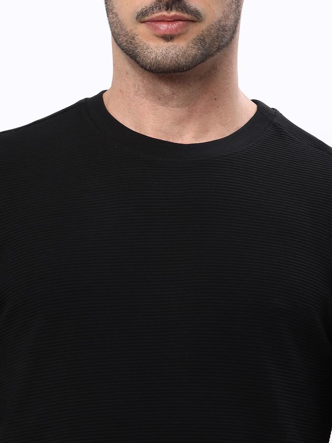 Men Crew-Neck T-Shirt image number 3