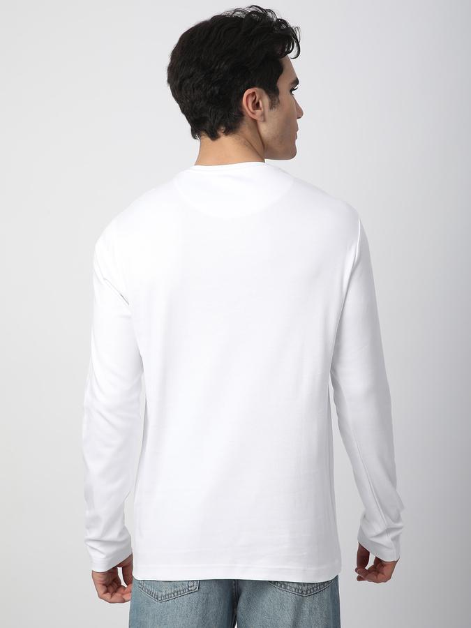 Solid Men Round Neck T-Shirt image number 2