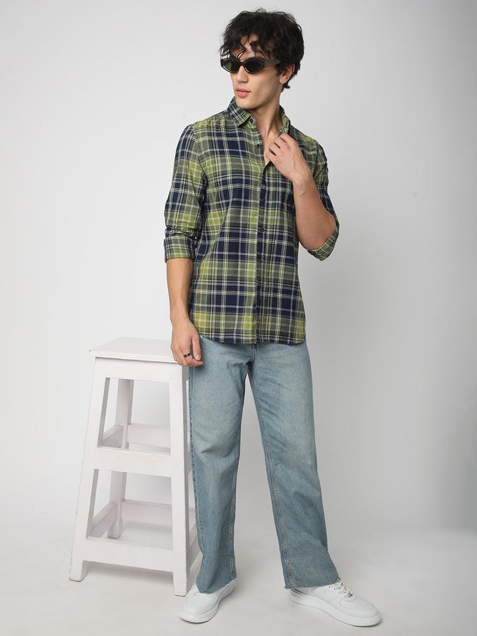 Men Checkered Casual Shirt image number 1