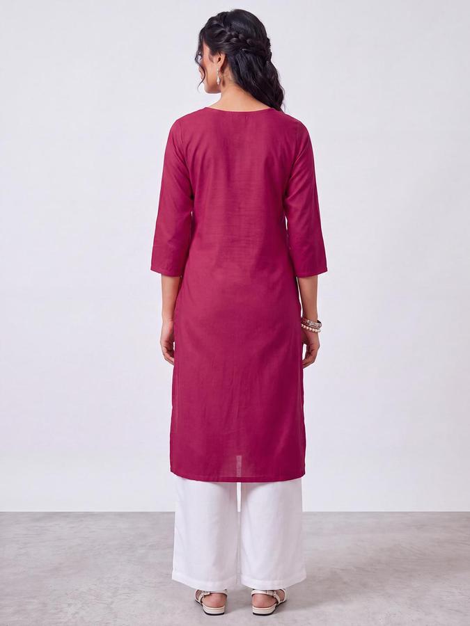 R&B Women Dark Pink Floral Print Round Neck Three-Quarter Sleeves Ethinic Kurta