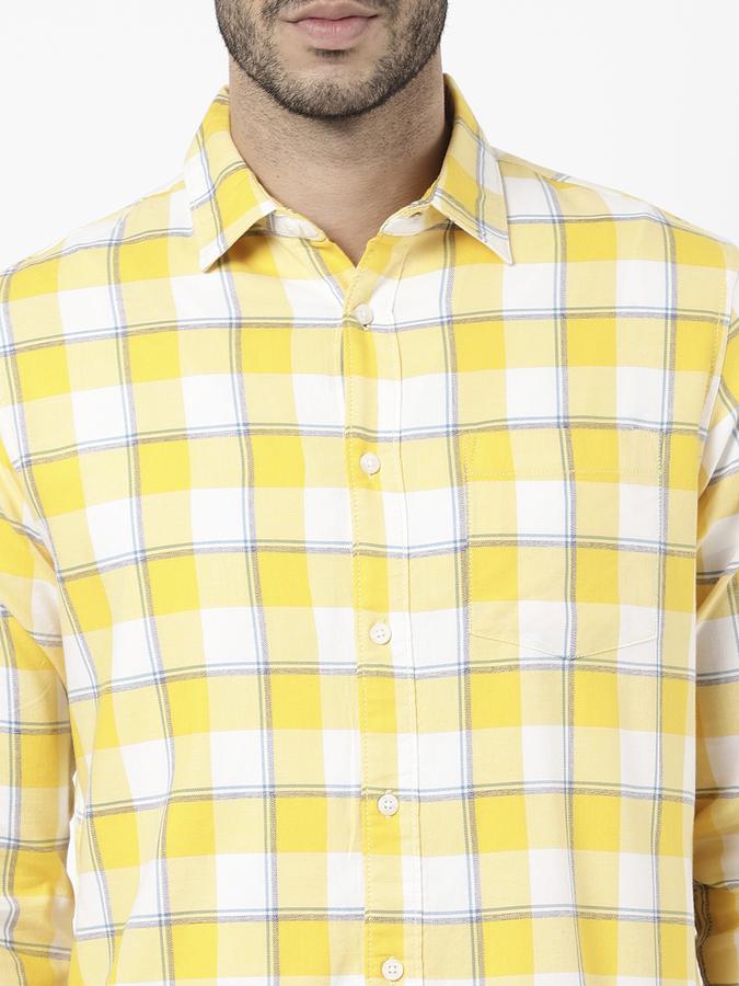 R&B Yellow Men Casual Shirts image number 3