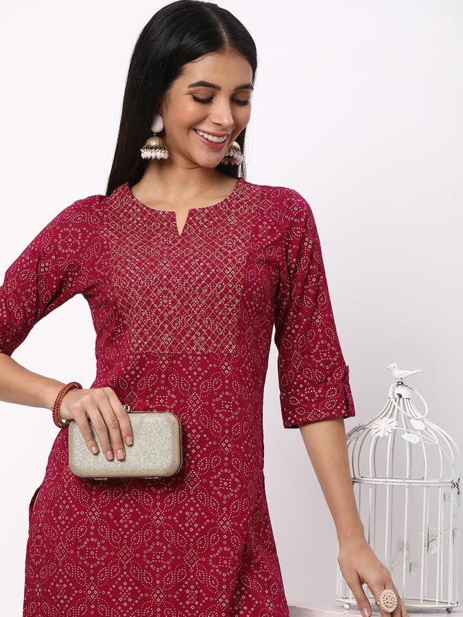 R&B Women Red Kurtas image number 0
