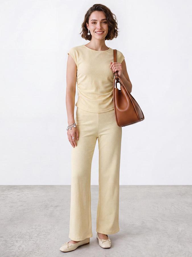 R&B Womens Yellow Round Neck Cap Sleeve Textured Top