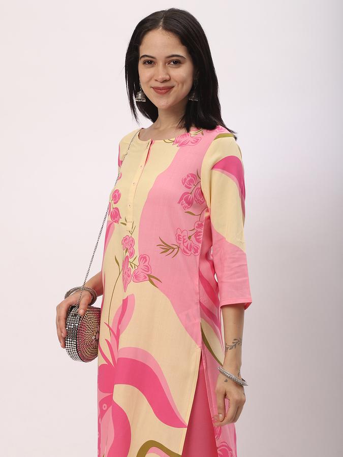 Women Rayon Regular Fit Round Neck Printed Kurta