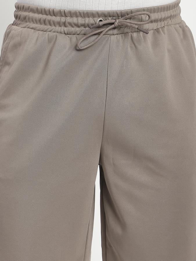 Men Polyester Relaxed Fit Drawstring Solid Shorts