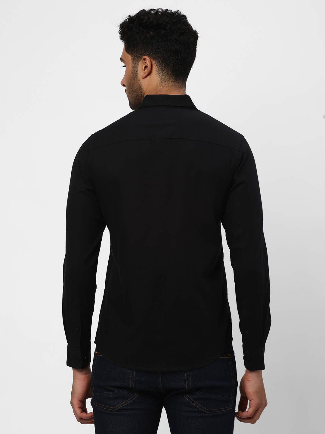 Men Regular Fit Shirt with Patch Pocket image number 2