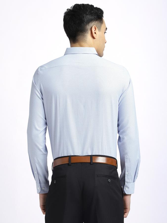 Men Polyester Blend Slim Fit Spread Collar Solid Shirt