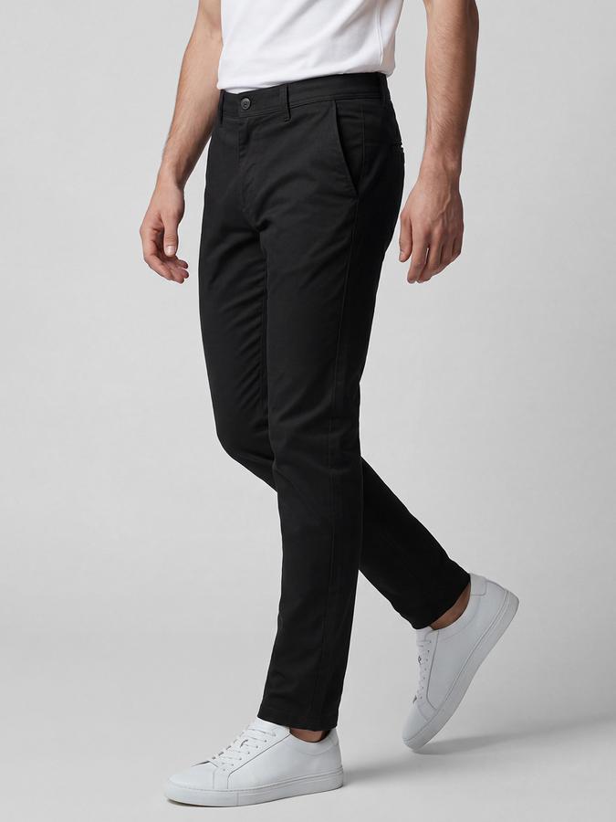 R&B Black Solid Men Mid-Rise Slim Fit Trouser