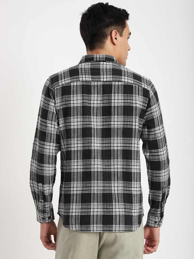 Men Cotton Regular Fit Point Collar Checked Shirt