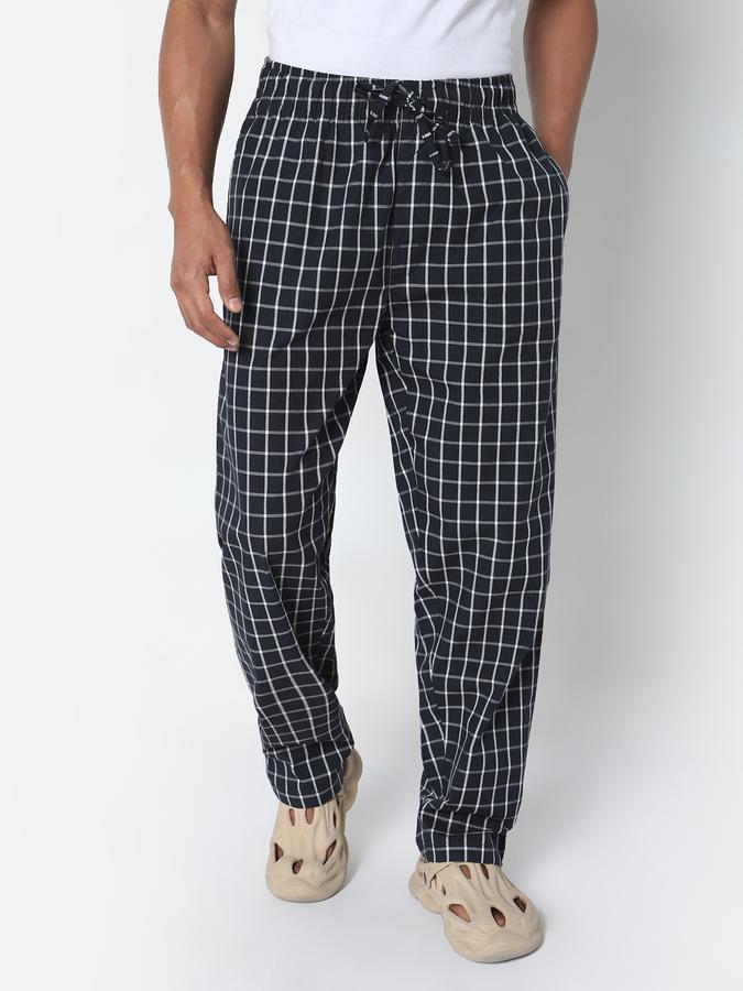 Men Cotton Relaxed Fit Drawstring Waist Checked Trousers
