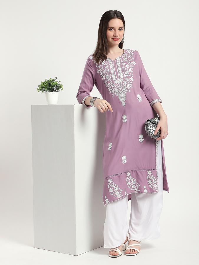 Women Viscose Regular Fit Round Neck Embroidered Kurta