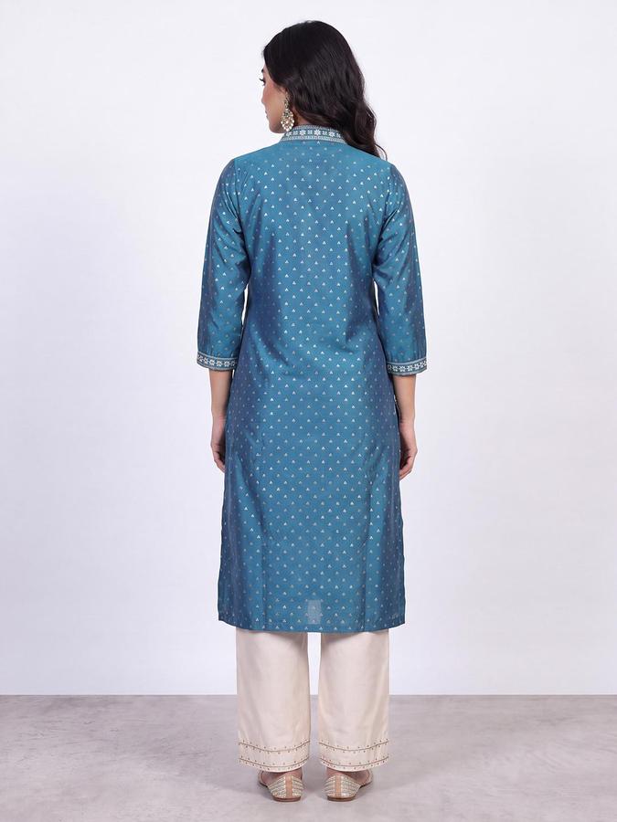 R&B Women Teal Blue Embroidered V-Neck Three-Quarter Sleeve Ikat Kurta