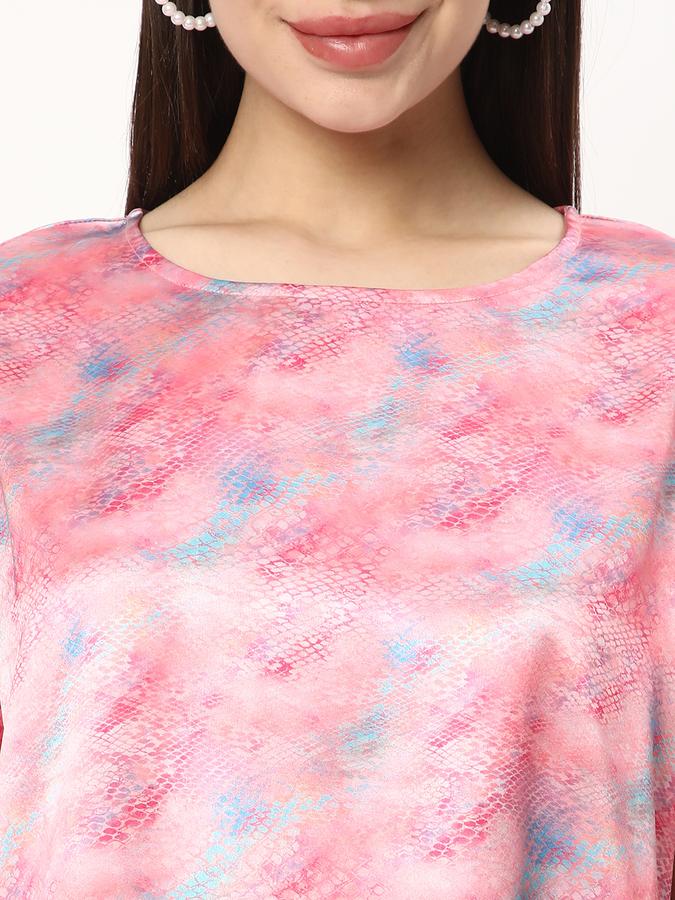 Women Polyester Relaxed Fit Round Neck Abstract Top