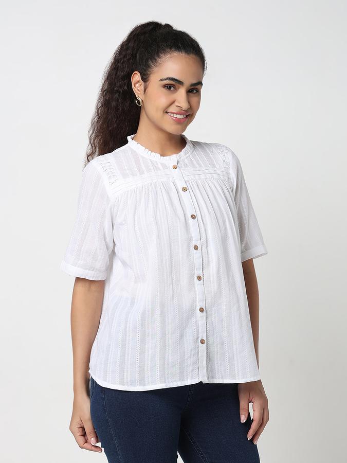 Women's regular fit solid tunic with pintuck details image number 3