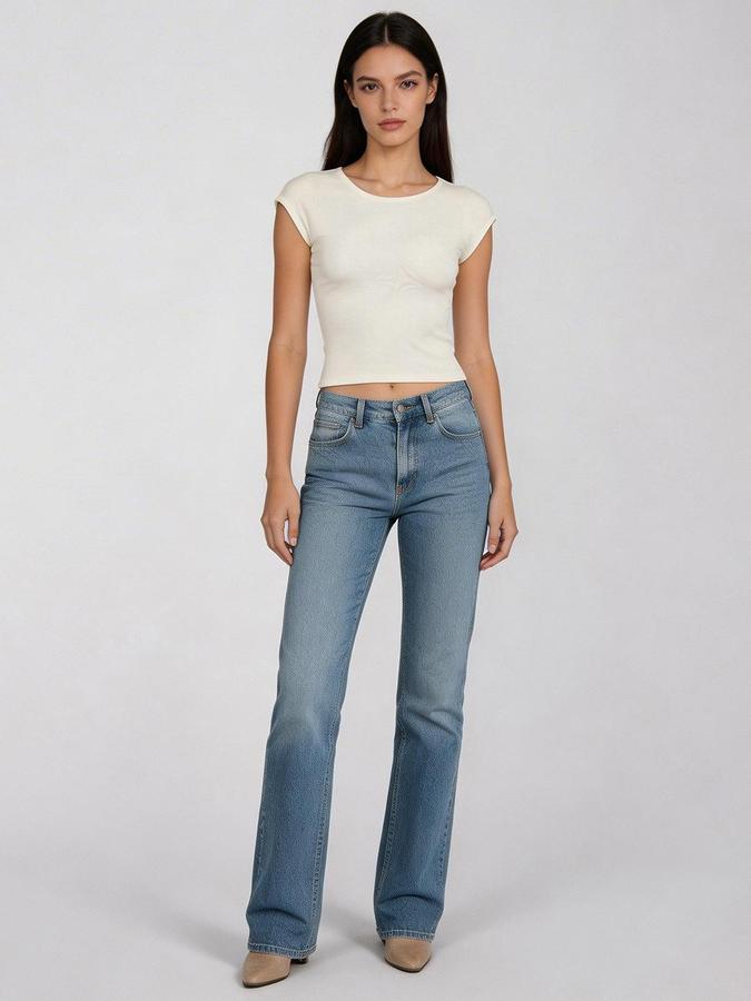 R&B White Solid Women Fitted Top 