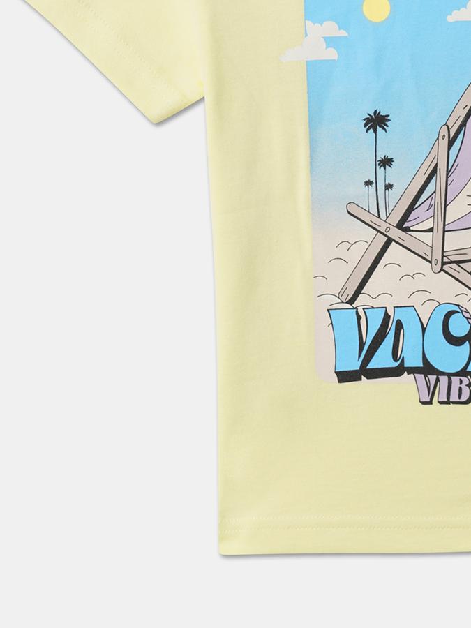 Boys Relaxed Fit Round-Neck T-Shirt image number 3