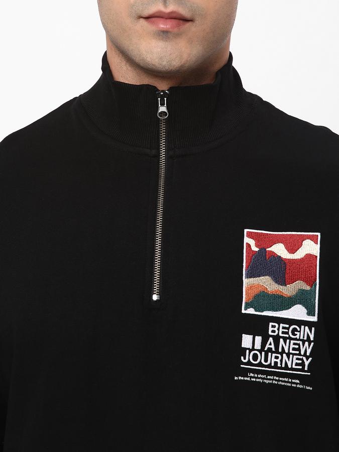 Men Cotton Regular Fit Half-Zip Graphic Print Sweatshirt