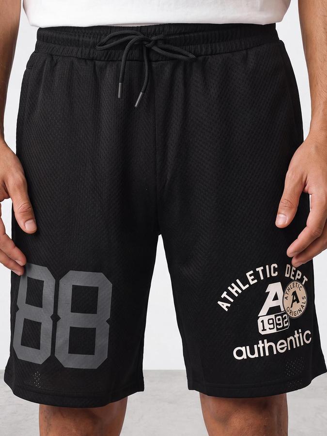 R&B Men Black Graphic Print Mid Rise Shorts