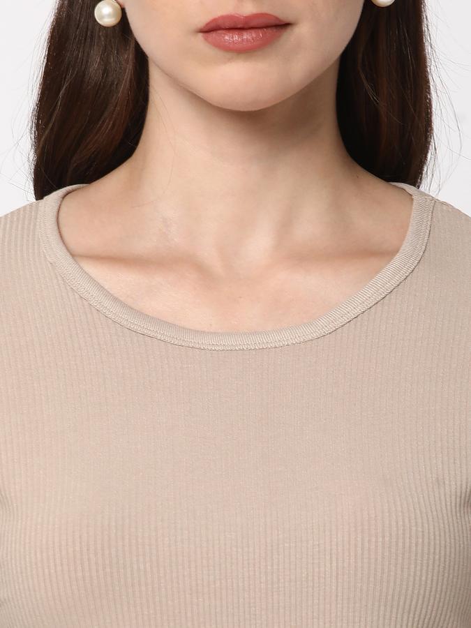 Women Slim Fit Crop Top image number 3