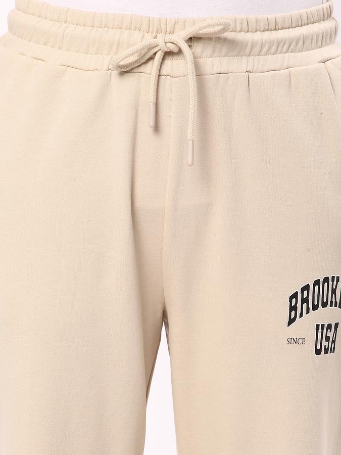 Women Typographic Print Straight Track Pants image number 3
