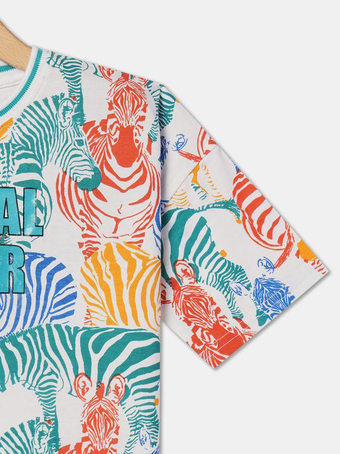 Boys Typographic Print Regular Fit T-Shirt image number 2