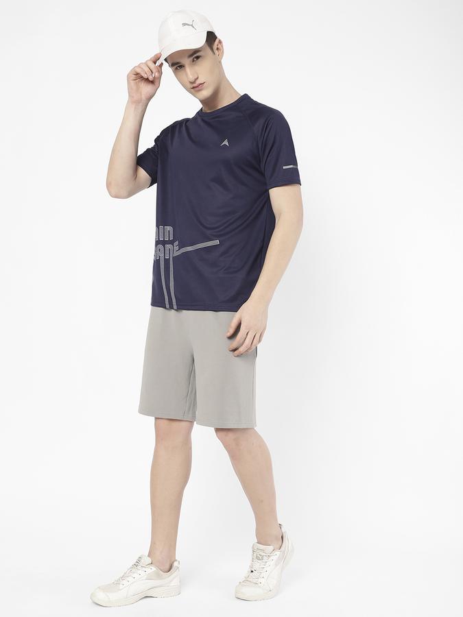 R&B Men T-shirts image number 1