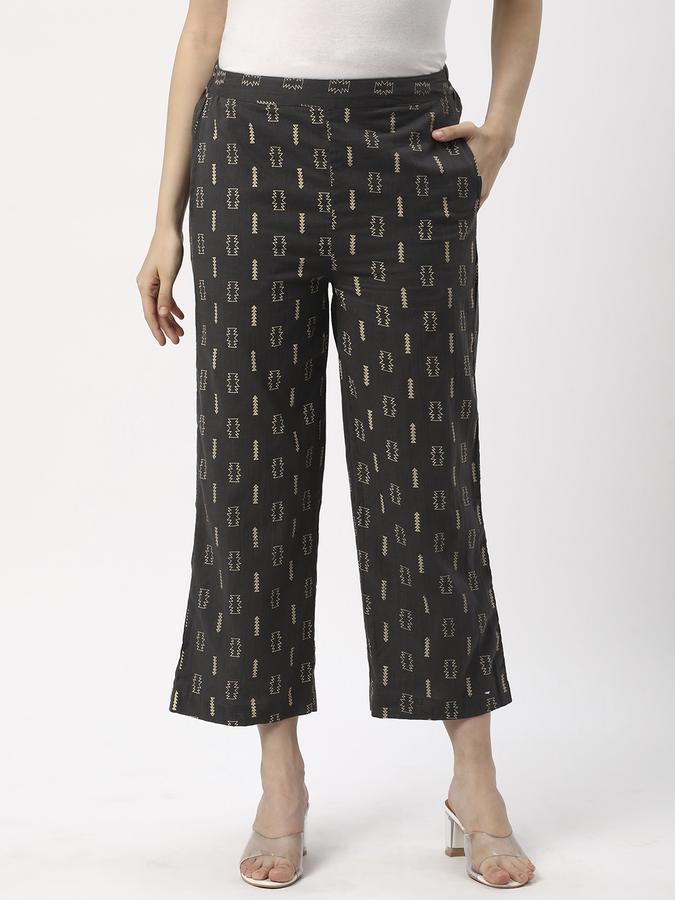 Women Solid Fashion Bottoms image number 0
