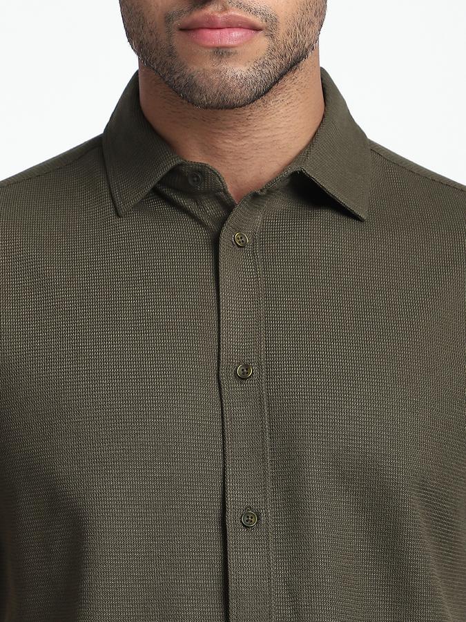 Men Cotton Blend Slim Fit Point Collar Textured Shirt
