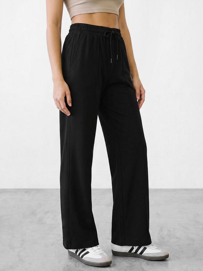 R&B Women Black Textured Mid Rise Casual Pant