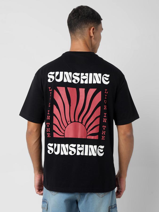 Men Cotton Blend Oversized Fit Crew Neck Graphic T-shirt