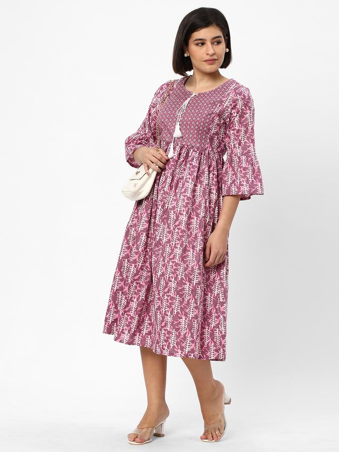 R&B Women Red Kurtas image number 1