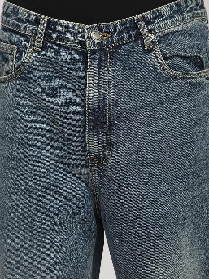 Men Denim Baggy Fit Mid Rise Faded Jeans