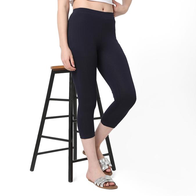 R&B Women Navy Blue Solid Capri Leggings