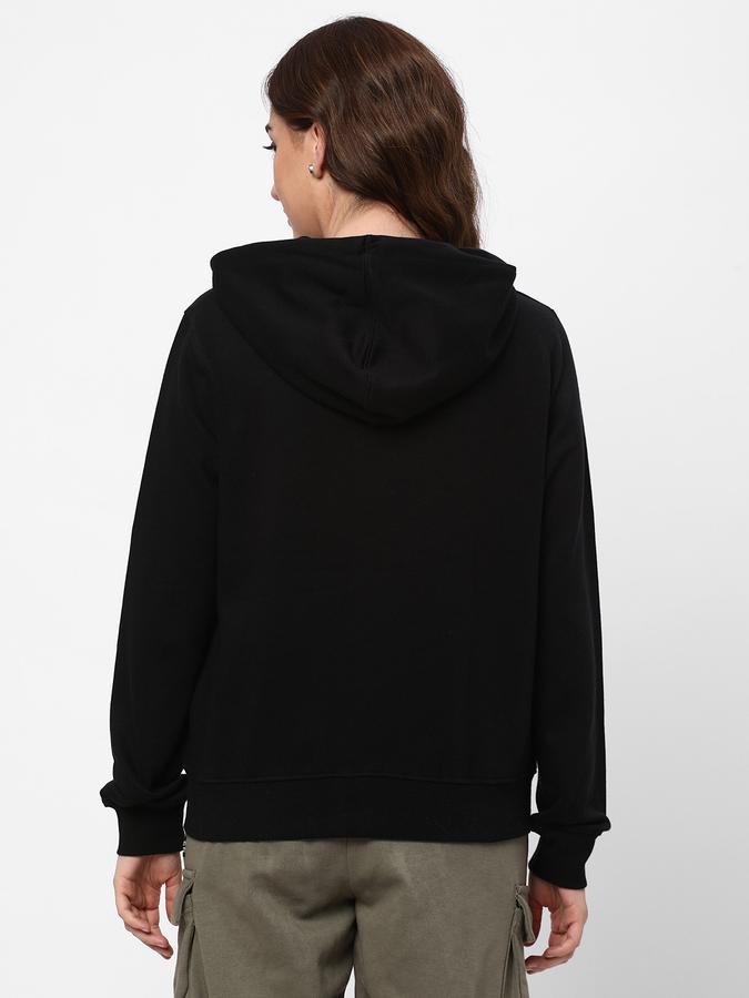 Women Typographic Print Hoodie image number 2