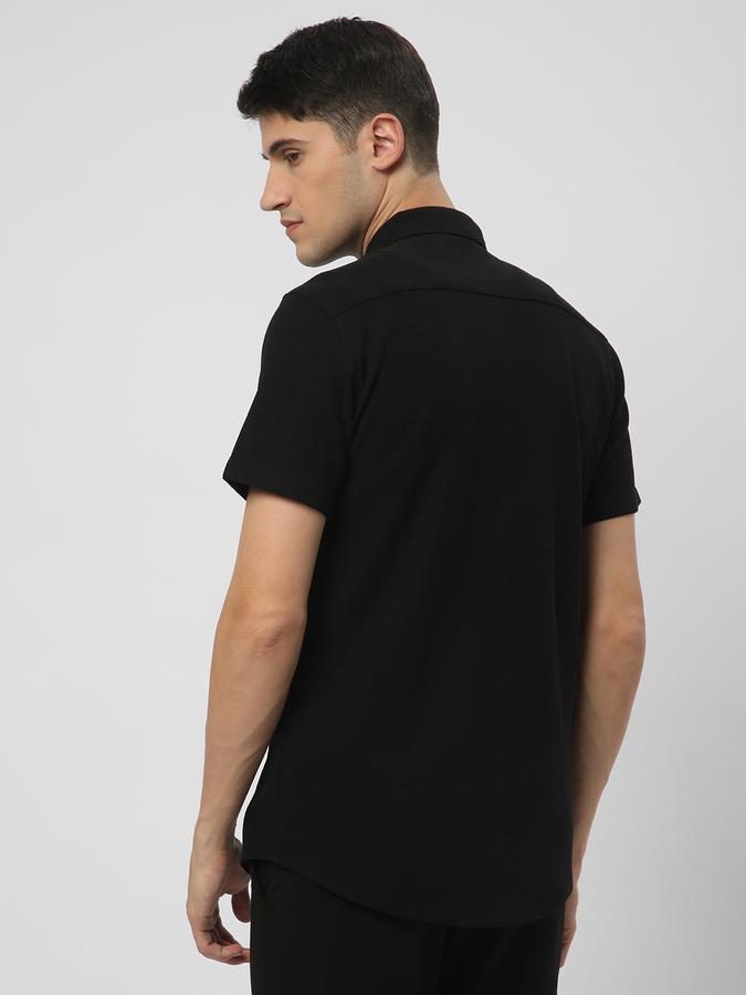 Men Regular Fit Shirt image number 2