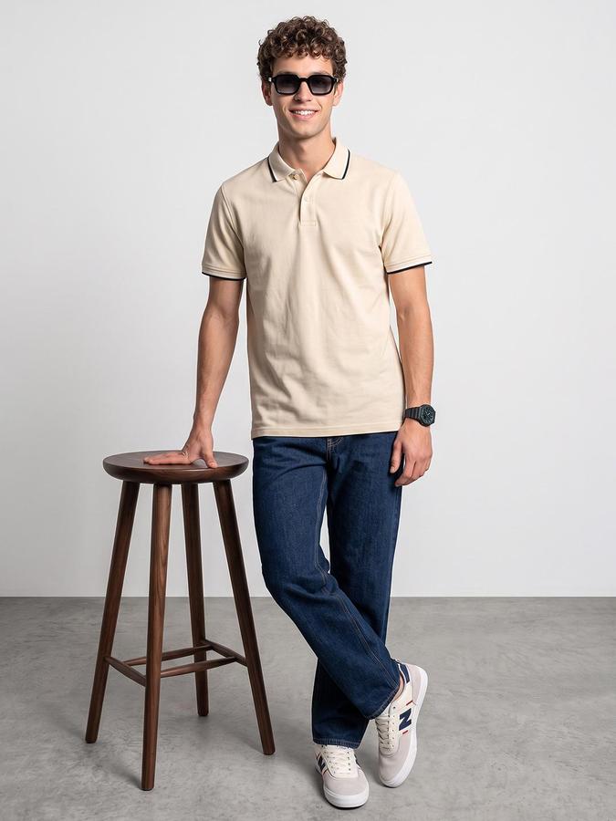 R&B Men Yellow Textured Short Sleeves Polo Collar T-Shirt