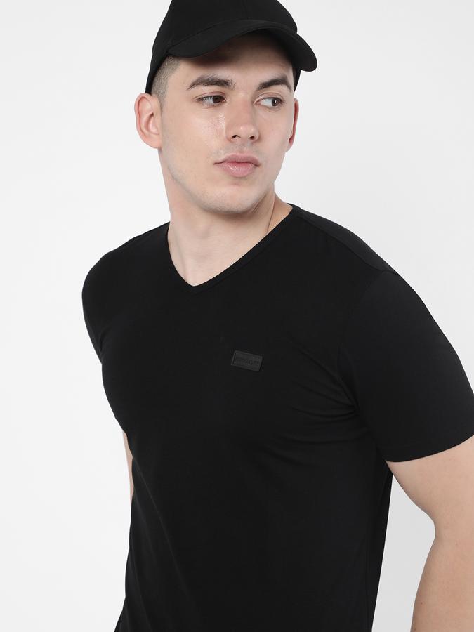 R&B Men's V-Neck T-Shirt image number 0