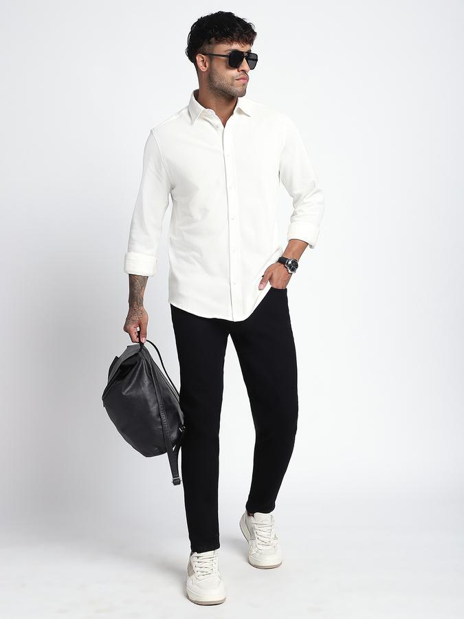 Men Cotton Regular Fit Point Collar Textured Shirt